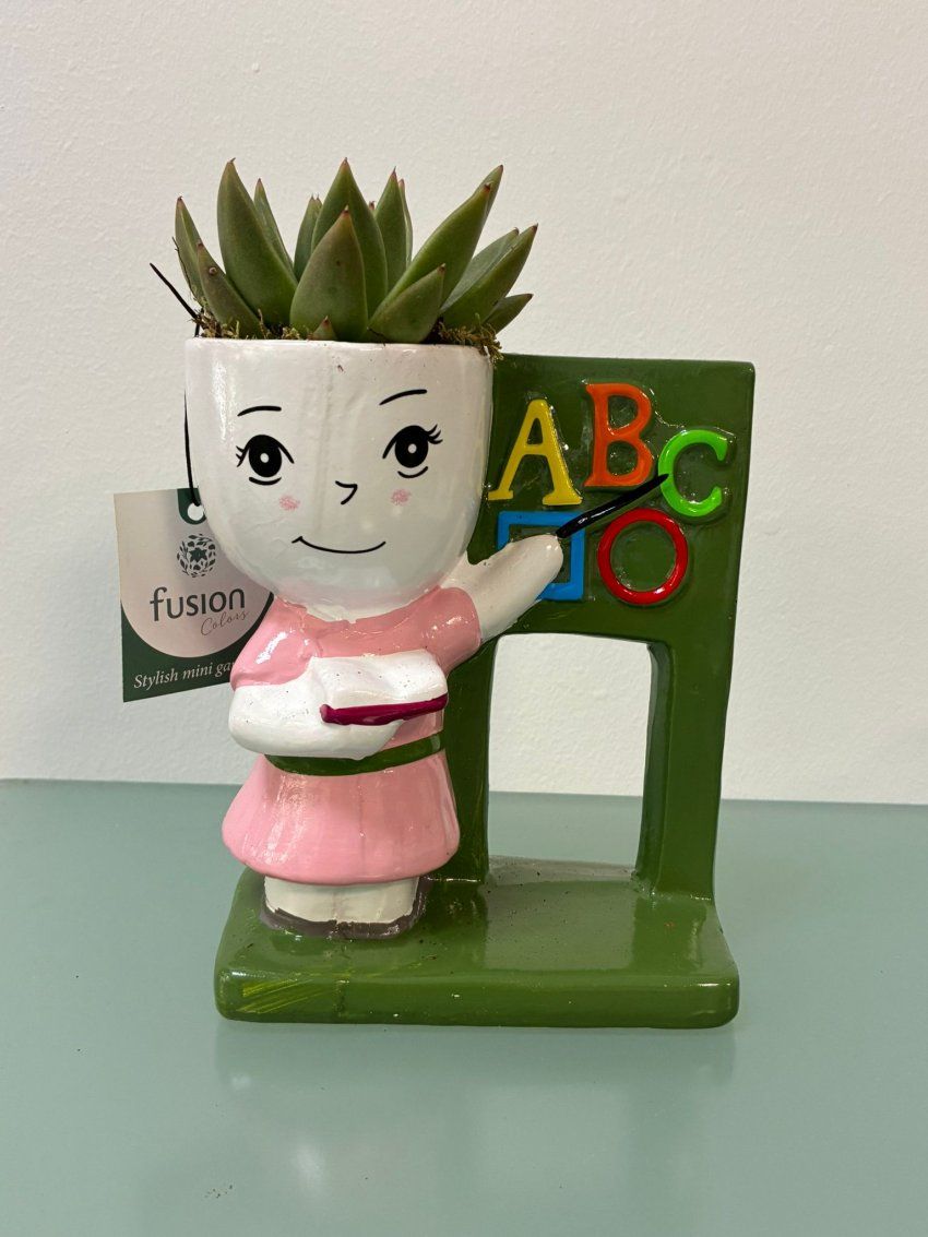 18 CM EN CERAMICA